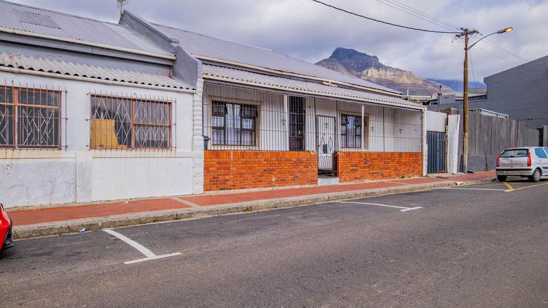 6 Bedroom Property for Sale in Salt River Western Cape